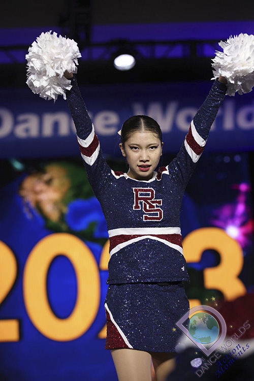 OSAKA EVESSA チアリーディングウェア Mサイズ 2024-25 SEASON AWAY